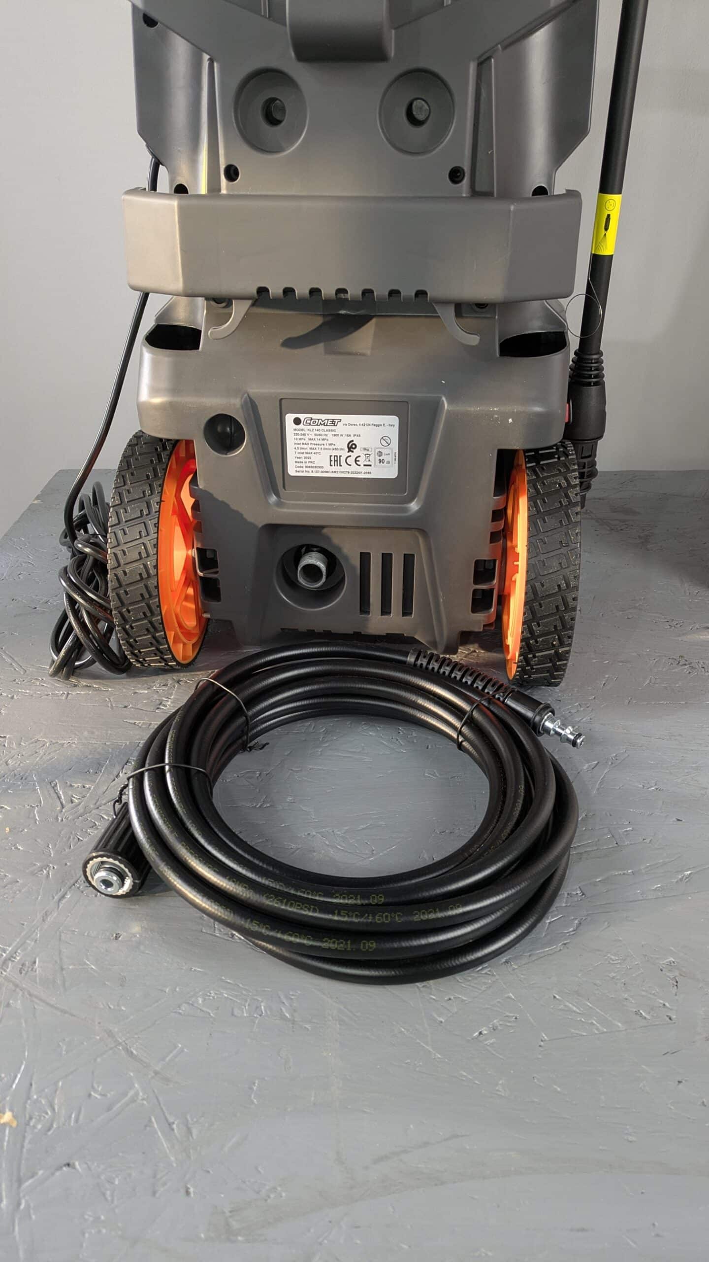 PXL-20260211-143824811